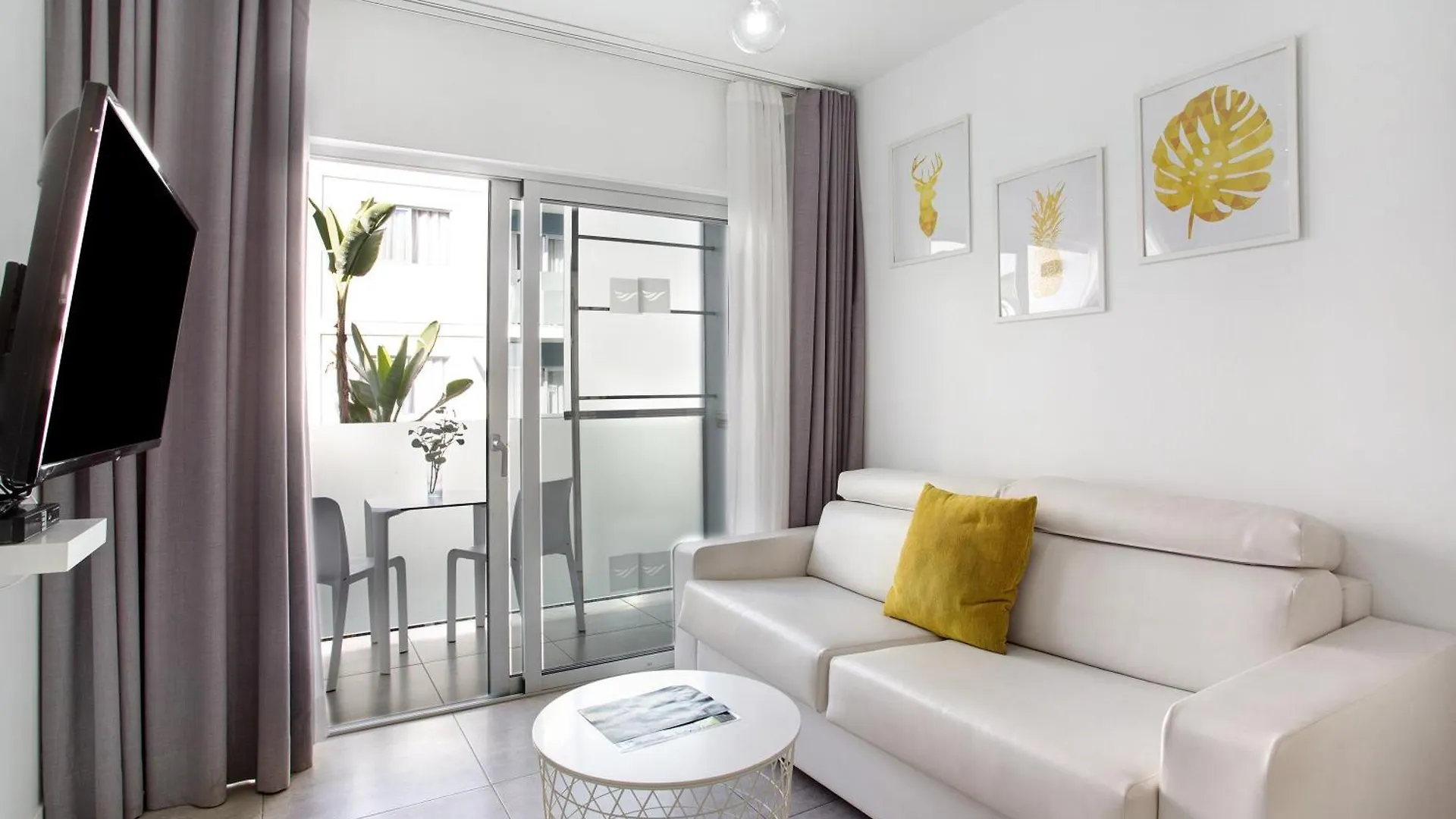 Bristol Lagoon Retreat Corralejo
